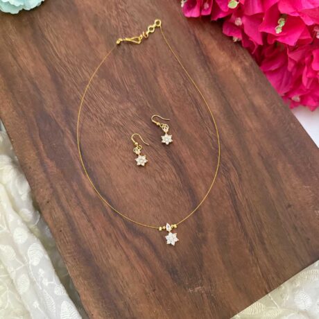 Single Flower design Pendant Invisible Neckpiece – IN168