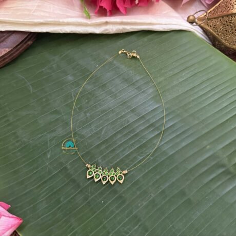 Green Stone Thilak Kemp 5 Pendant Invisible Neckpiece – IN188