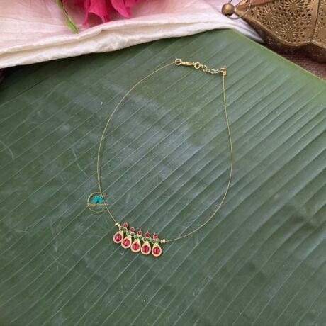 Red with Green Stone Drop Kemp 5 Pendant Invisible Neckpiece – IN189