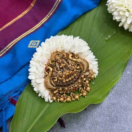 Maaya Lakshmi Jada Billai with Mullai Flower - j433