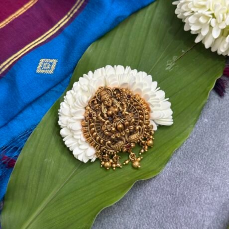 Maaya Lakshmi Jada Billai with Mullai Flower - j428